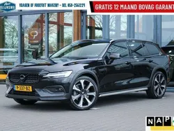 Zwart Gebruikt 2022 Volvo V60 CC Pro Stationwagen | € 42.944 (Eerlijke prijs)