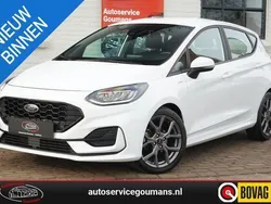 Wit Gebruikt 2022 Ford Fiesta ST-Line Hatchback | € 19.250 (Eerlijke prijs)