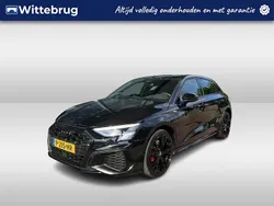 Zwart Gebruikt 2022 Audi A3 Sportback e-tron Competition Sedan | € 33.950 (Goede deal)