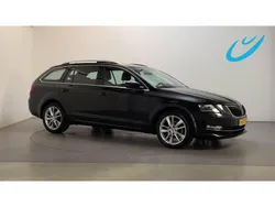 Zwart Gebruikt 2020 Skoda Octavia Business Line Stationwagen | € 19.250 (Eerlijke prijs)