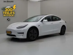 Wit Gebruikt 2019 Tesla Model 3 Standard Range Sedan | € 18.900 (Eerlijke prijs)