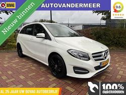 Wit Gebruikt 2017 Mercedes B180 Business MPV | € 16.940 (Eerlijke prijs)