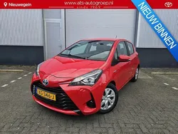 Rood Gebruikt 2019 Toyota Yaris Active Hatchback | € 15.150 (Eerlijke prijs)
