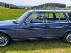 Blauw Gebruikt 1984 Mercedes E230 Stationwagen | € 14.999