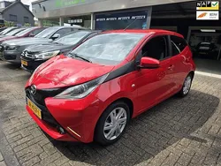 Rood Gebruikt 2016 Toyota Aygo Sport Hatchback | € 7.750 (Eerlijke prijs)