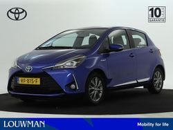 Blauw Gebruikt 2017 Toyota Yaris Hybrid Executive Hatchback | € 15.445 (Super prijs)