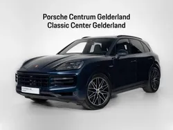 Algarve blauw metallic Gebruikt 2023 Porsche Cayenne SUV | € 119.900 (Eerlijke prijs)