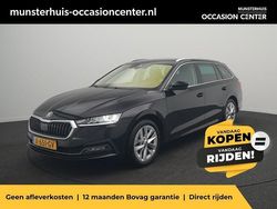Zwart (metallic) Gebruikt 2023 Skoda Octavia Business Line Stationwagen | € 24.950 (Eerlijke prijs)