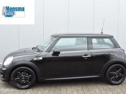Zwart Gebruikt 2013 Mini ONE Business Hatchback | € 7.475 (Iets duurder)