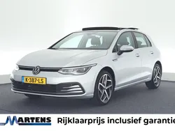 Grijs Gebruikt 2021 VW Golf VIII Edition Hatchback | € 26.949 (Eerlijke prijs)