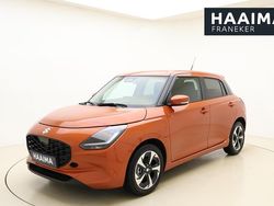 Oranje Gebruikt 2025 Suzuki Swift Style Hatchback | € 24.445 (Duur)