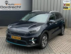 Blauw, metallic lak Gebruikt 2020 Kia e-Niro 3 SUV | € 19.693 (Super prijs)