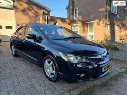 Zwart Gebruikt 2010 Honda Civic Elegance Sedan | € 2.699 (Eerlijke prijs)