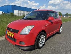 Rood Gebruikt 2007 Suzuki Swift GLS Hatchback | € 1.999 (Eerlijke prijs)