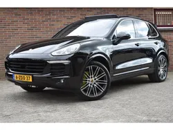 Zwart Gebruikt 2014 Porsche Cayenne SUV | € 25.949 (Eerlijke prijs)