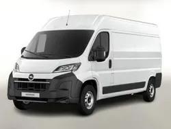 Wit Nieuw 2024 Opel Movano Van | € 25.990