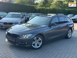 Grijs Gebruikt 2013 BMW 320 Executive Stationwagen | € 10.950 (Eerlijke prijs)