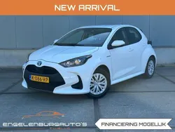 Wit Gebruikt 2021 Toyota Yaris Active Hatchback | € 12.475 (Super prijs)