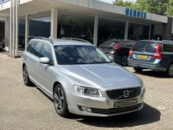 Zilver, metallic lak Gebruikt 2014 Volvo V70 Stationwagen | € 17.750 (Eerlijke prijs)