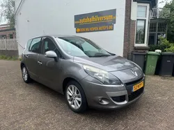 Grijs Gebruikt 2010 Renault Scénic III MPV | € 2.999 (Eerlijke prijs)