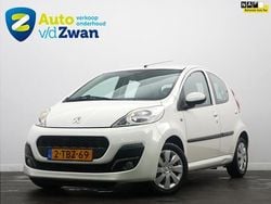 Wit Gebruikt 2014 Peugeot 107 Active Hatchback | € 3.450 (Eerlijke prijs)