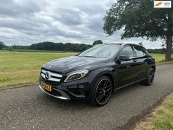 Zwart Gebruikt 2015 Mercedes GLA180 SUV | € 18.250 (Duur)