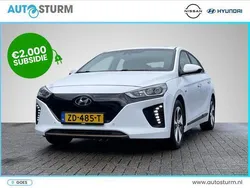 Polar white Gebruikt 2019 Hyundai Ioniq Premium Sedan | € 13.695 (Eerlijke prijs)