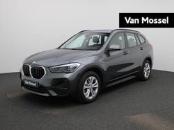 Grijs Gebruikt 2022 BMW X1 Executive SUV | € 24.900 (Goede deal)