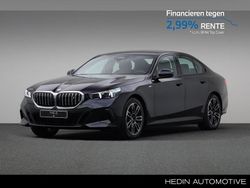 M carbonschwarz metallic (donker zwart metallic) Gebruikt 2025 BMW i5 Shadowline Sedan | € 59.880