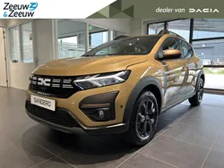 Beige safari Nieuw 2025 Dacia Sandero Extreme Hatchback | € 24.125 (Goede deal)