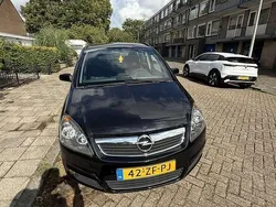 Zwart Gebruikt 2008 Opel Zafira MPV | € 2.699 (Eerlijke prijs)