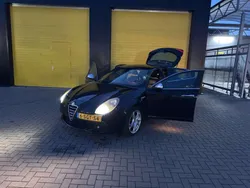 Zwart Gebruikt 2010 Alfa Romeo Giulietta Distinctive Hatchback | € 4.500 (Eerlijke prijs)