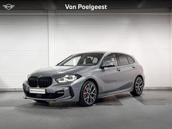 Grijs Gebruikt 2024 BMW 118 Comfort Edition Hatchback | € 35.900 (Duur)