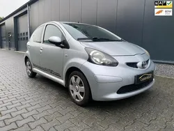 Grijs Gebruikt 2007 Toyota Aygo Hatchback | € 1.950 (Eerlijke prijs)