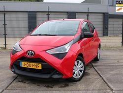 Rood Gebruikt 2020 Toyota Aygo Hatchback | € 8.950 (Goede deal)