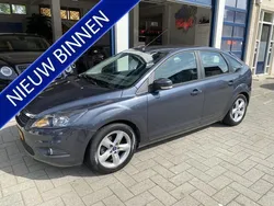 Grijs Gebruikt 2010 Ford Focus Hatchback | € 2.599 (Eerlijke prijs)