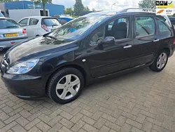 Zwart Gebruikt 2005 Peugeot 307 Premium Stationwagen | € 1.400 (Eerlijke prijs)