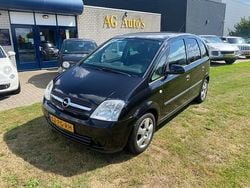 Zwart Gebruikt 2004 Opel Meriva MPV | € 1.350 (Iets duurder)
