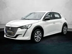Wit Gebruikt 2023 Peugeot e-208 Active Hatchback | € 21.420 (Eerlijke prijs)