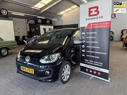 Zwart Gebruikt 2016 VW up! CLUB Hatchback | € 7.450 (Eerlijke prijs)