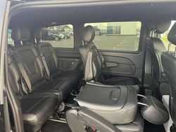 Zwart Gebruikt 2019 Mercedes V220 Edition MPV | € 40.000 (Duur)