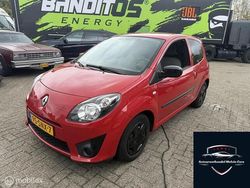 Rood Gebruikt 2011 Renault Twingo Collection Hatchback | € 1.250 (Goede deal)