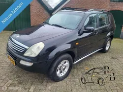 Zwart, metallic lak Gebruikt 2005 Ssangyong Rexton SUV | € 2.299 (Super prijs)