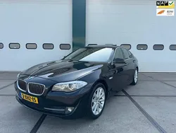 Zwart Gebruikt 2013 BMW 528 Executive Sedan | € 13.925 (Eerlijke prijs)