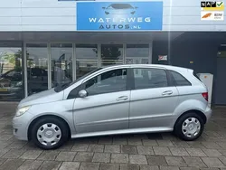 Grijs Gebruikt 2005 Mercedes B150 MPV | € 2.650 (Eerlijke prijs)