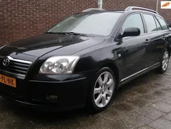 Zwart Gebruikt 2004 Toyota Avensis Executive Stationwagen | € 2.750 (Eerlijke prijs)