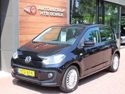Zwart, metallic lak Gebruikt 2016 VW up! high up! Hatchback | € 6.950 (Eerlijke prijs)