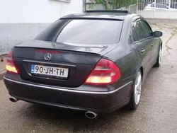 Grijs Gebruikt 2002 Mercedes E220 Avantgarde Sedan | € 4.250 (Iets duurder)