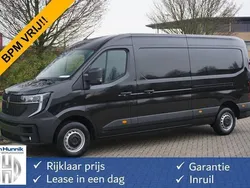Zwart Nieuw 2024 Renault Master Van | € 38.350 (Eerlijke prijs)