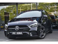 Zwart Gebruikt 2020 Mercedes B250 AMG MPV | € 27.900 (Eerlijke prijs)